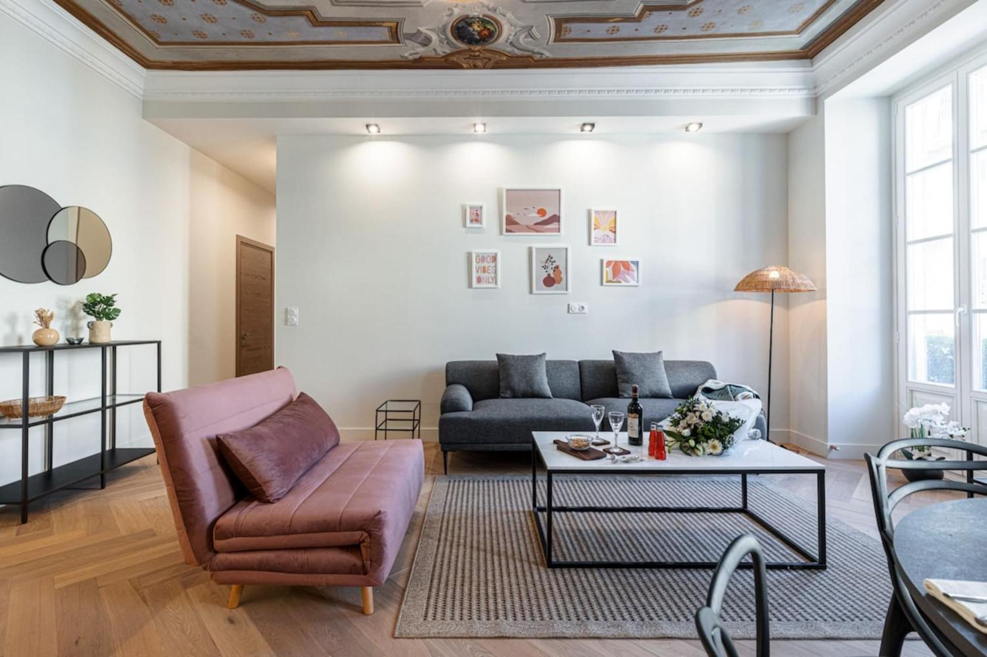 Philibert - Traditional Apart With Historical Fresco ニース エクステリア 写真