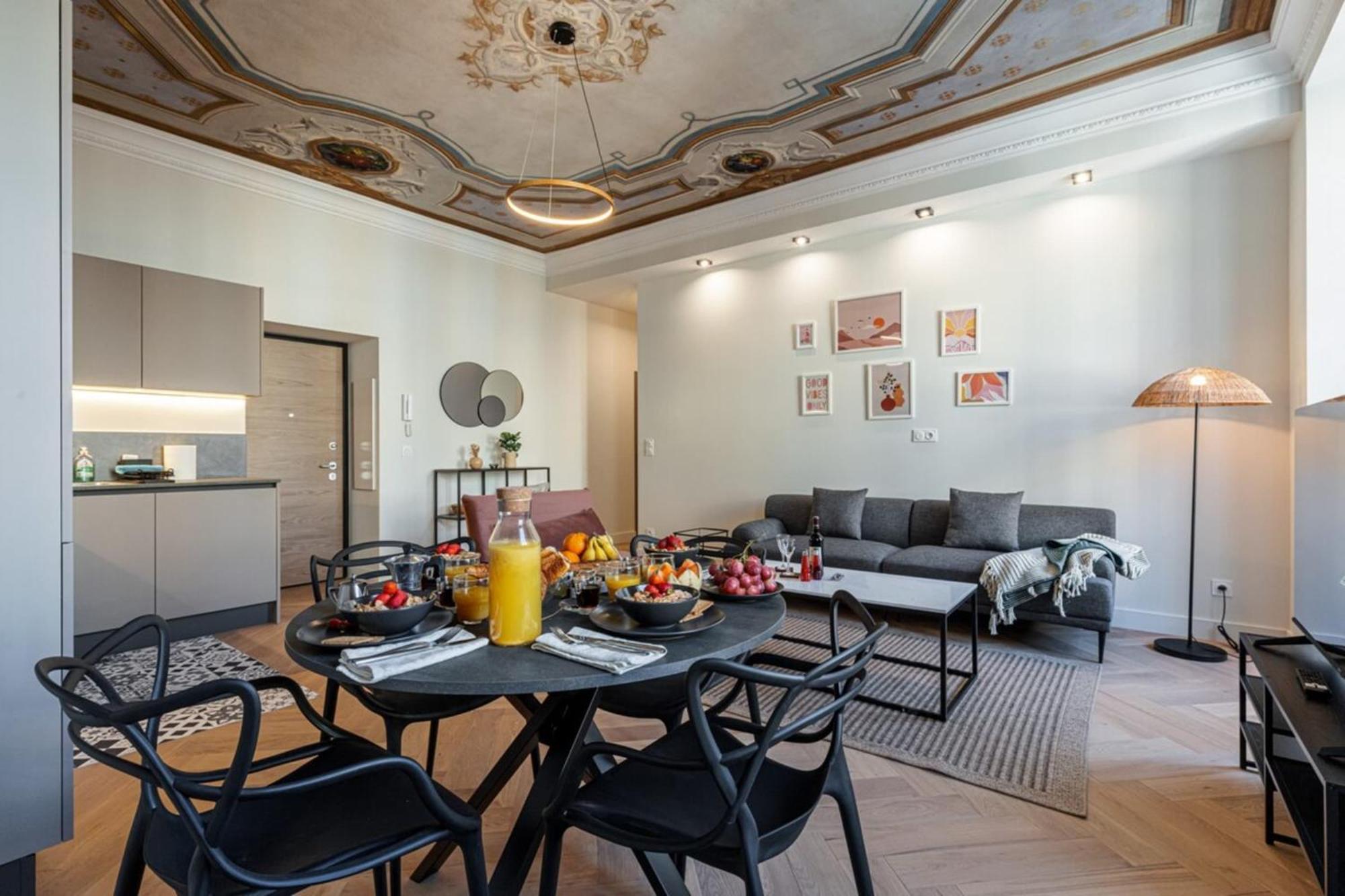 Philibert - Traditional Apart With Historical Fresco ニース エクステリア 写真