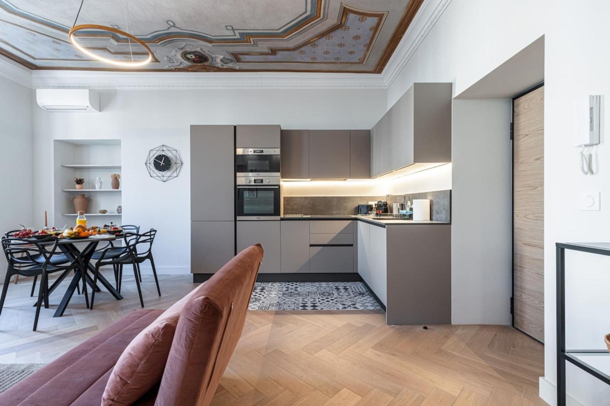 Philibert - Traditional Apart With Historical Fresco ニース エクステリア 写真